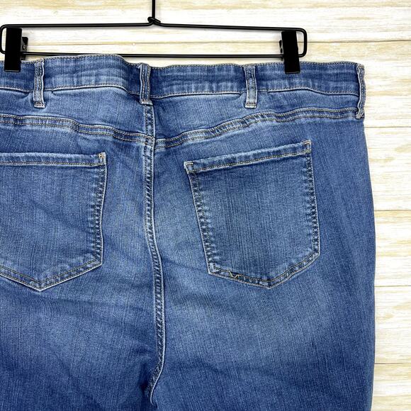 Torrid Premium Stretch Distressed Sky High Skinny Jeans - Picture 6 of 9